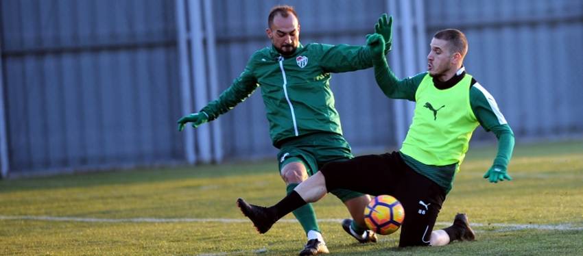 Bursaspor'un hazırlıkları sürüyor