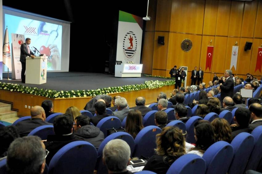 YÖK Sağlık Söyleşilerinin ilk konuğu Prof.Dr.Rüstem Aşkın oldu