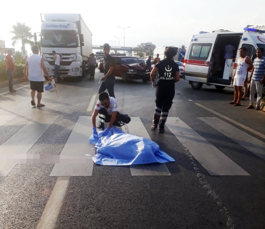 Kamyonetin çarptığı Ukraynalı kadın öldü