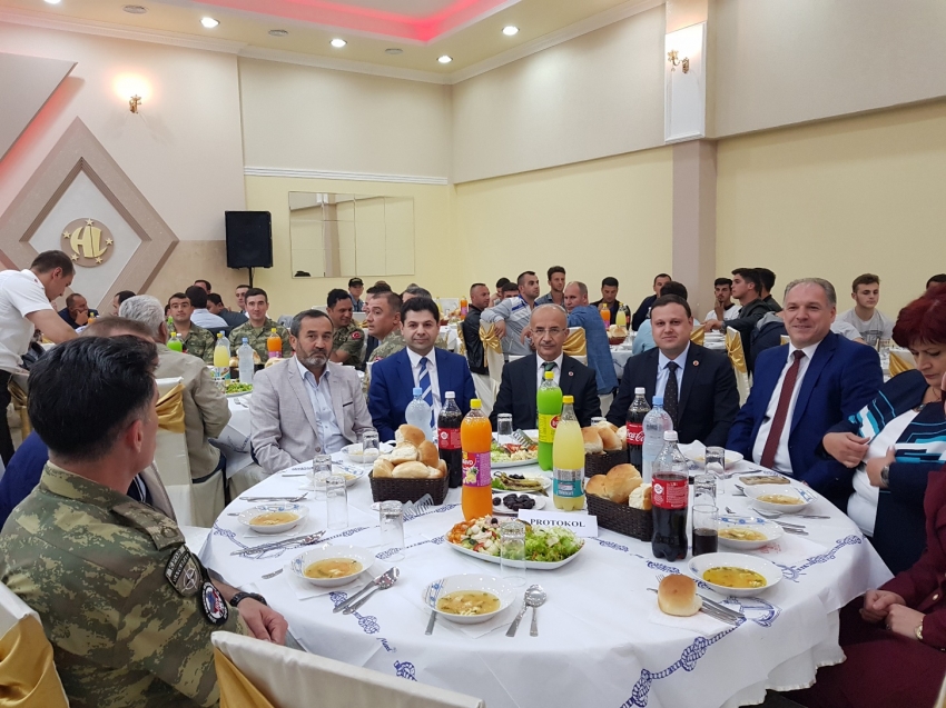 Mamuşa'da bin kişiye iftar