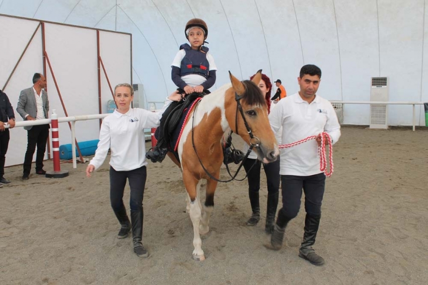 Elazığ’da ’atla terapi’ dönemi