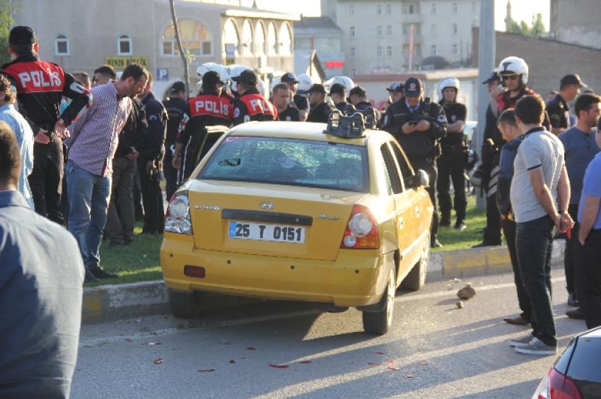 Tehlikeli gerginlik! 1’i polis 4 yaralı