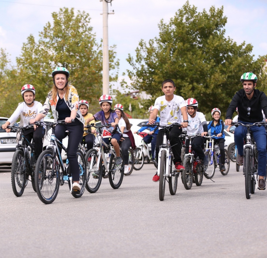 Temiz bir dünya için pedal çevrilecek