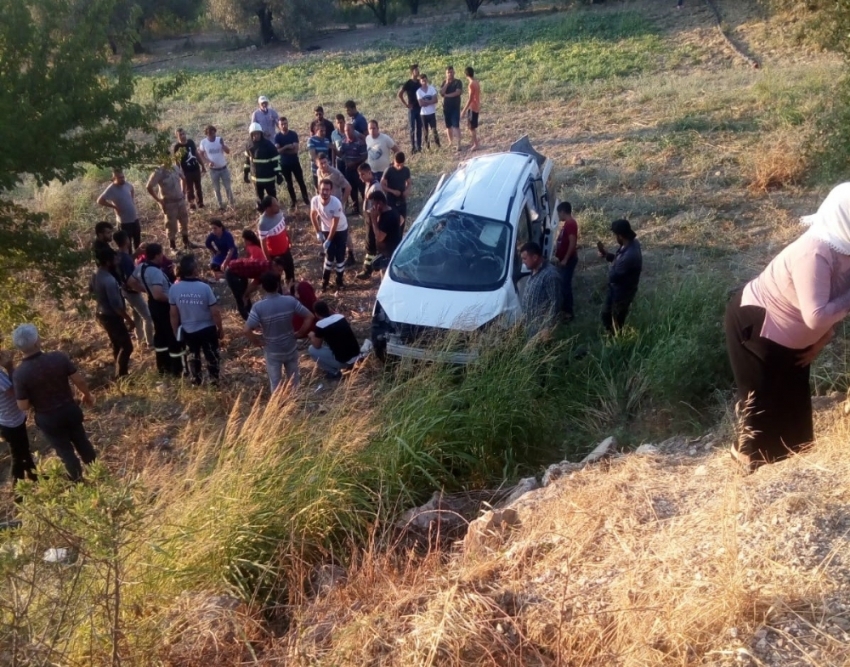 Hatay’da trafik kazası: 1 ölü, 8 yaralı