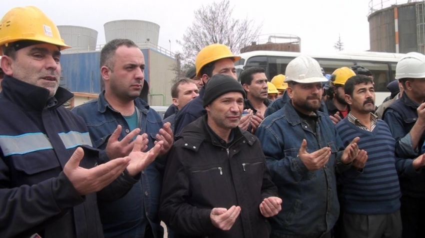 2 bin işçi bir günlük yevmiyelerini Mehmetçik’e bağışladı