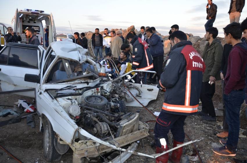 Şanlıurfa’da feci kaza: 1 ölü, 4 yaralı