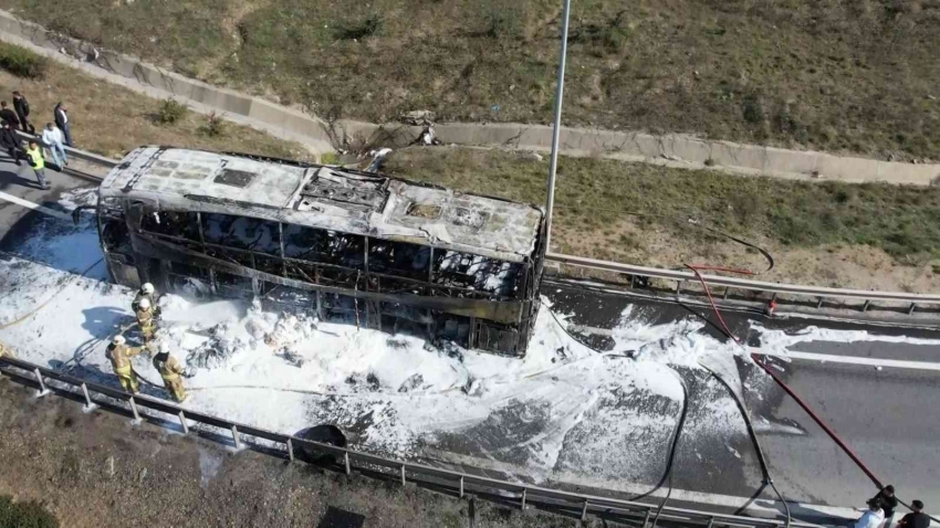 Kuzey Marmara Otoyolu’nda yanan yolcu otobüsü...