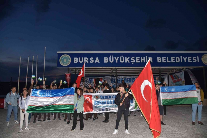 Özbek öğrenciler Bursa’da buluştu