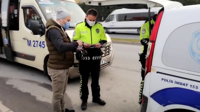  Fazla yolcu taşıyan minibüs şoförüne trafik polisi şoku