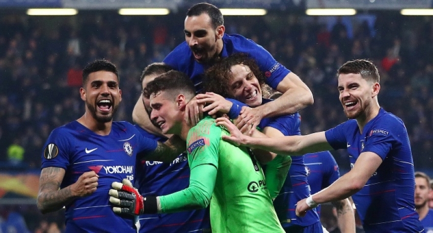 Chelsea penaltılarla finalde