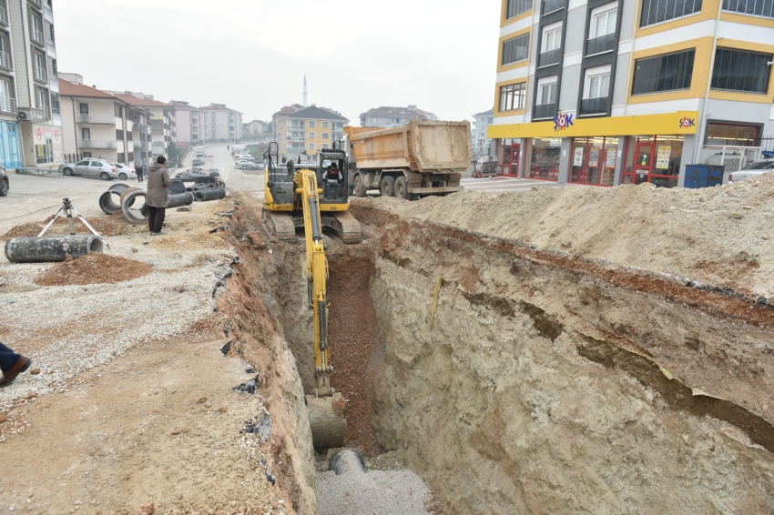 Büyükşehir’den ilçelerde altyapı hamlesi