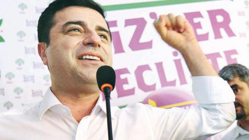 Demirtaş: Davutoğlu istifa etsin