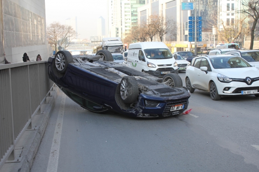 Lüks otomobil takla attı: 1 yaralı