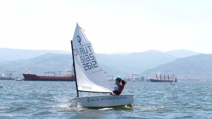 3. Yelken Trofesi Yarışmasında madalyalar sahiplerini buldu