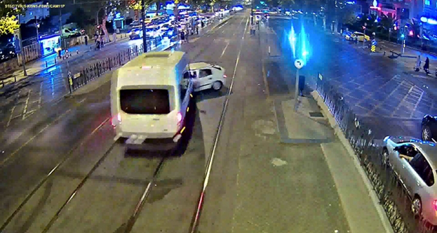 Tramvay yolundaki feci kazanın görüntüleri ortaya çıktı