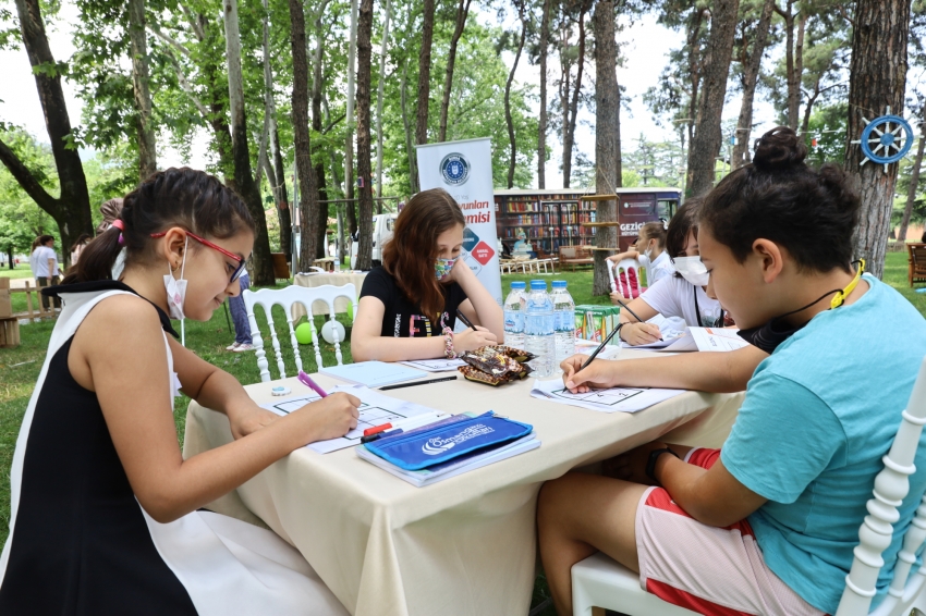 Bursa'da açık havada zeka oyunları