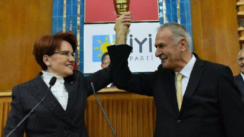 Meral Akşener'in yardımcısına yumruklu saldırı!