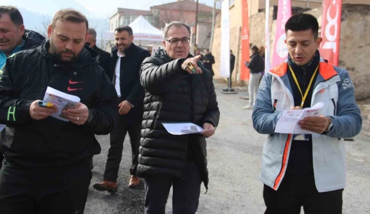 300 sporcu Hacılar’da harita ile yönlerini bulacak
