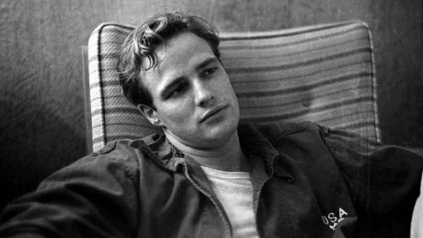 Baro seçimlerinde Marlon Brando'ya oy çıktı