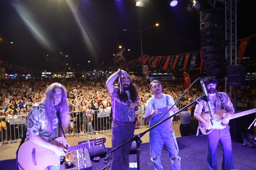 Bursa'da festival tadında nostalji yolculuğu