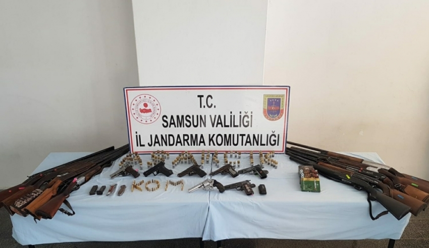 Samsun’da jandarmadan kaçak silah operasyonu: 6 gözaltı