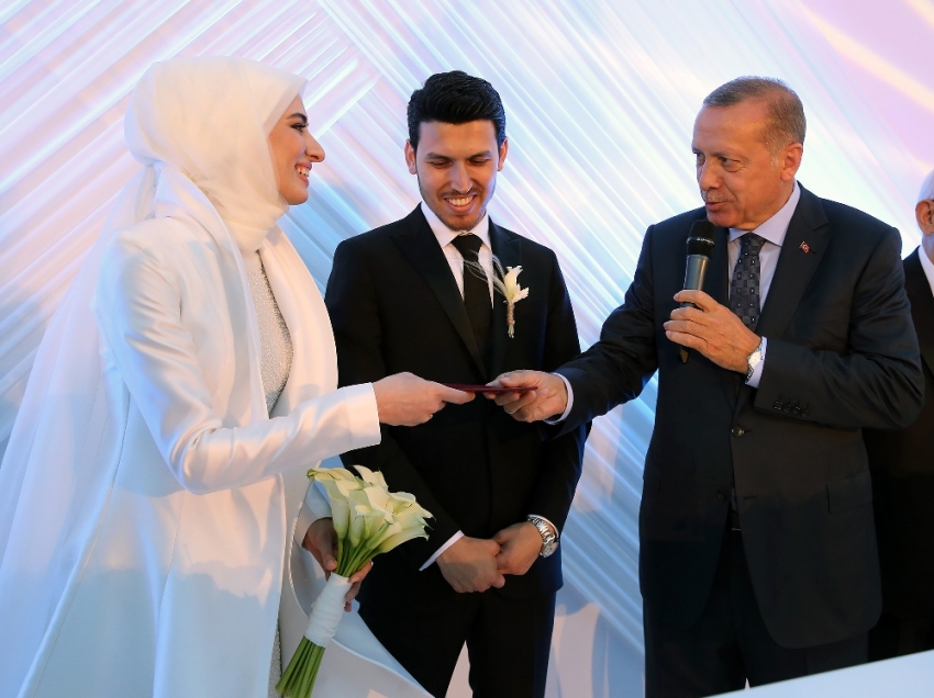 Erdoğan, Numan Kurtulmuş’un kızının nikah törenine katıldı