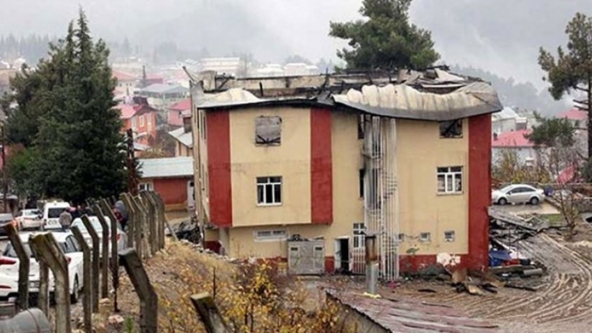 Aladağ'da 12 kişinin yaşamını yitirdiği yurt yangını davasında karar çıktı