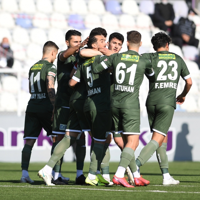 Bursaspor, ligin son maçına 5 eksikle çıkacak