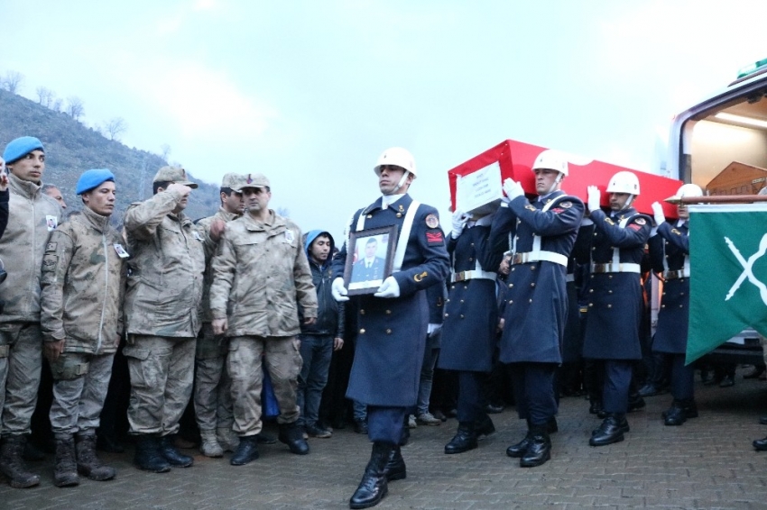 Kahramanmaraş şehidini uğurladı