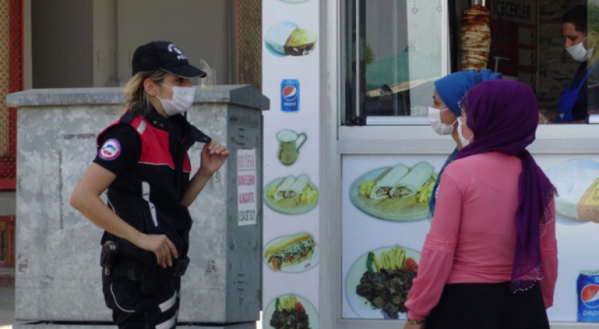 Bursa'da kesilen maske cezası!