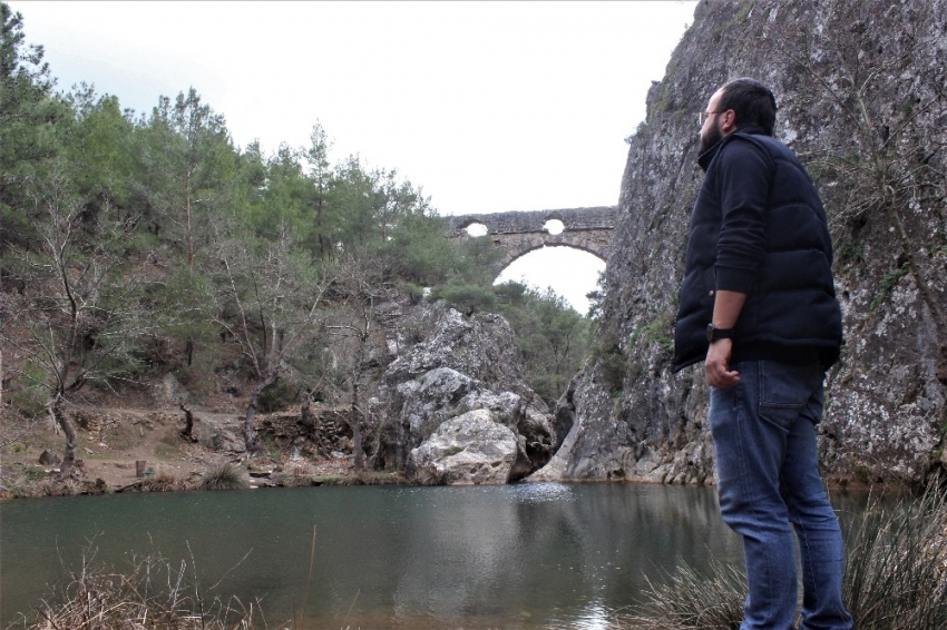 Bu kemeri gören hayran kalıyor