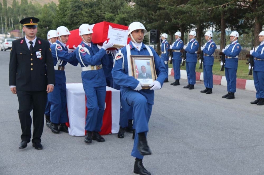 Şehit Binbaşı Zafer Akkuş için tören düzenlendi