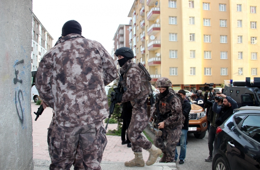 Uyuşturucu satıcılarına ’şafak’ operasyonu