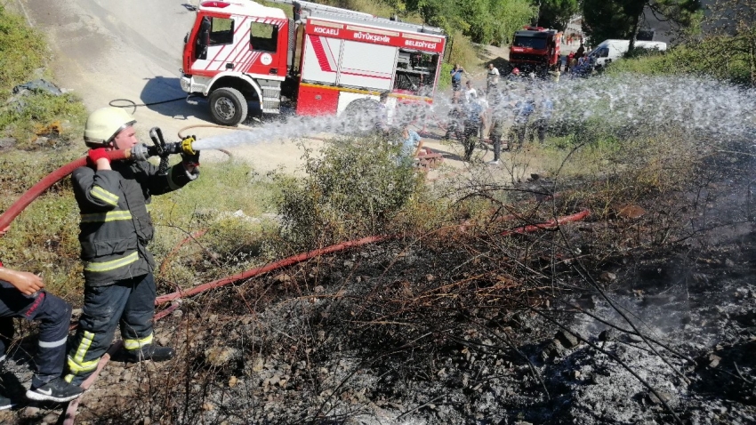 Ormanlık alanda yangın çıktı