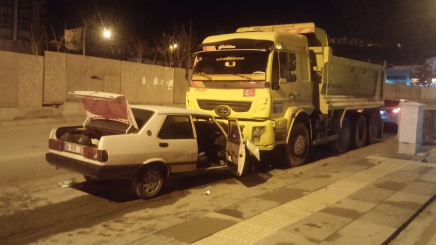 Ankara’da trafik kazası: 1’i ağır, 2 yaralı