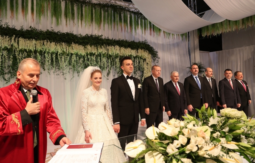 Erdoğan Denizli’de nikah törenine katıldı