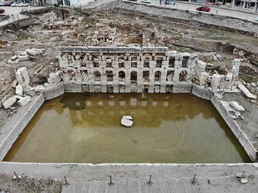 Tarihi Roma Hamamı’nda çevre düzenlemesi başlayacak