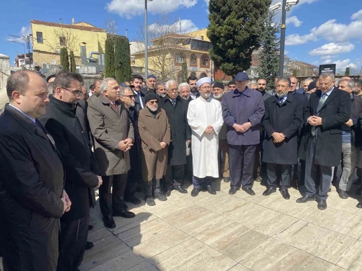 40. Kitap ve Kültür Fuarı Fatih Camii’nde açıldı
