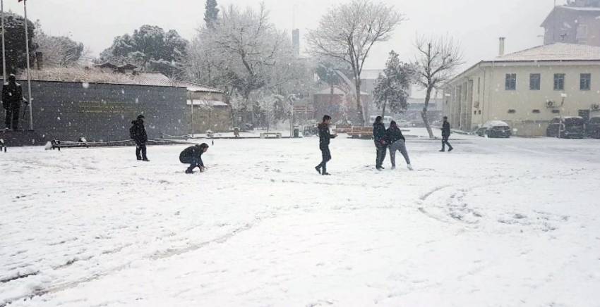 Bu illerde eğitime kar engeli