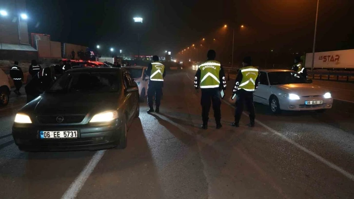 43  ilin geçiş noktasında "yılbaşı" denetimi
