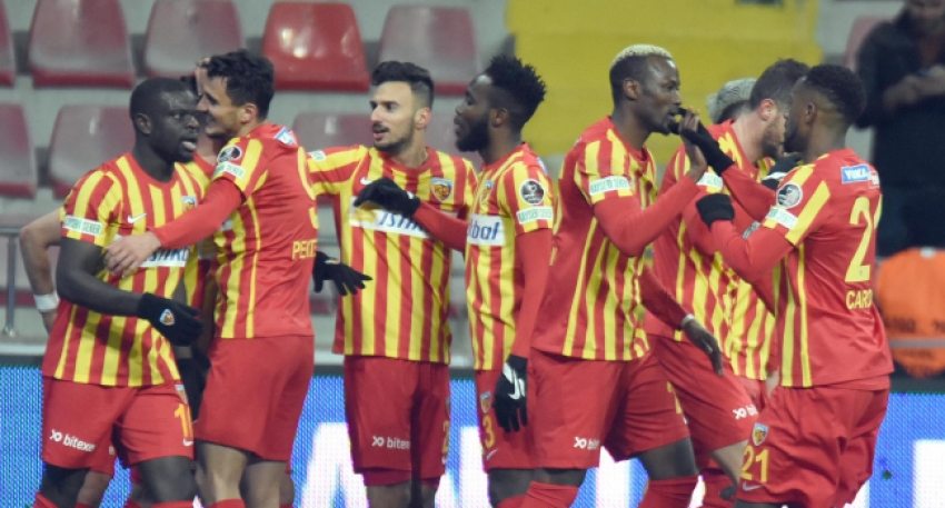 Kayserispor ilk yarıda bulduğu gollerle kazandı