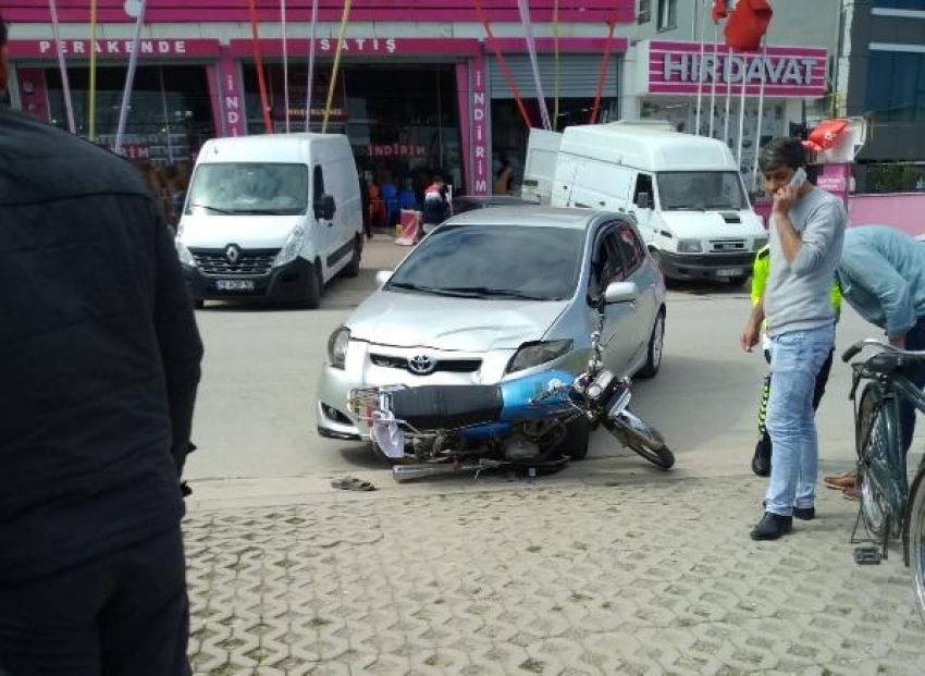 Kaza yapan motosiklet çalıntı, yaralılar hırsızlık şüphelisi çıktı