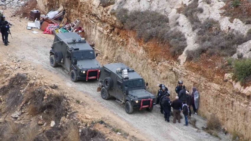 İsrail güçleri Beytüllahim’de Filistinli ailenin evini yıktı