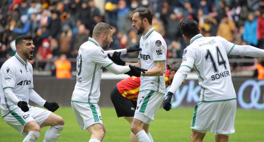 Konyaspor geriye düştüğü maçı kazandı