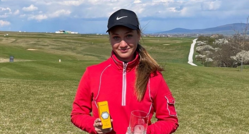 Milli golfçü Deniz Sapmaz Slovakya'da ikinci oldu