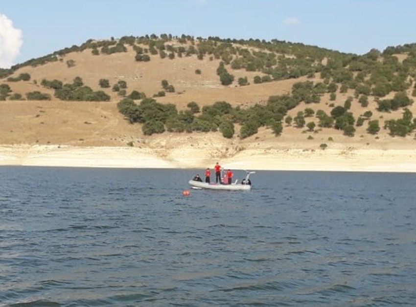 Barajda kaybolan adamında cansız bedenine ulaşıldı