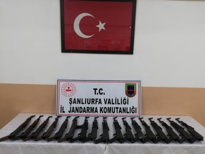 Suriye sınırında 17 adet uzun namlulu silah ele geçirildi