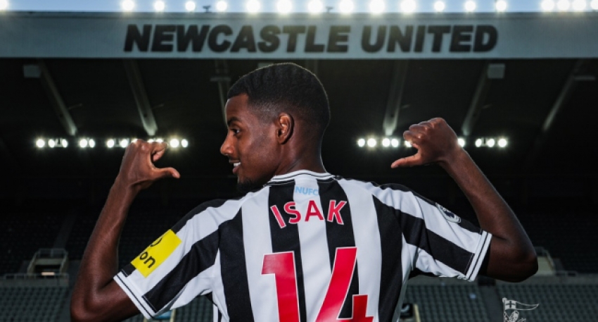 Newcastle United, Alexander Isak'ı transfer etti