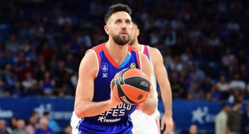 Anadolu Efes, Real Madrid deplasmanında