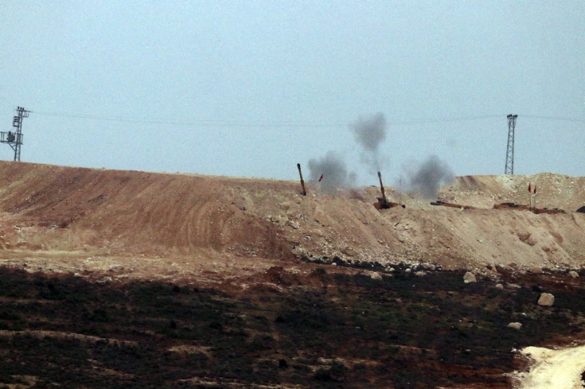 Afrin’deki terör mevzileri bir bir imha ediliyor